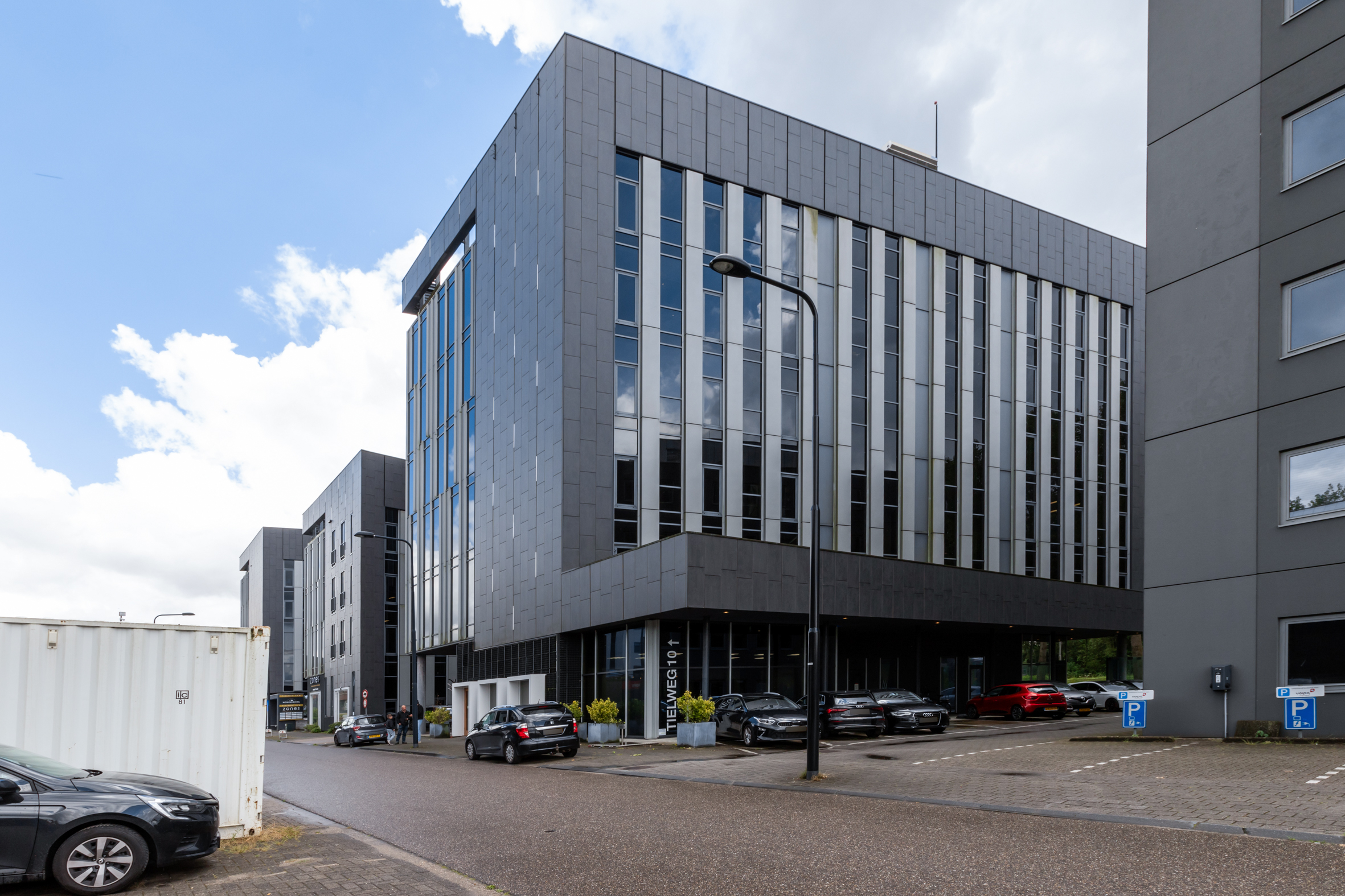 Tielweg 10, Gouda-2.jpg